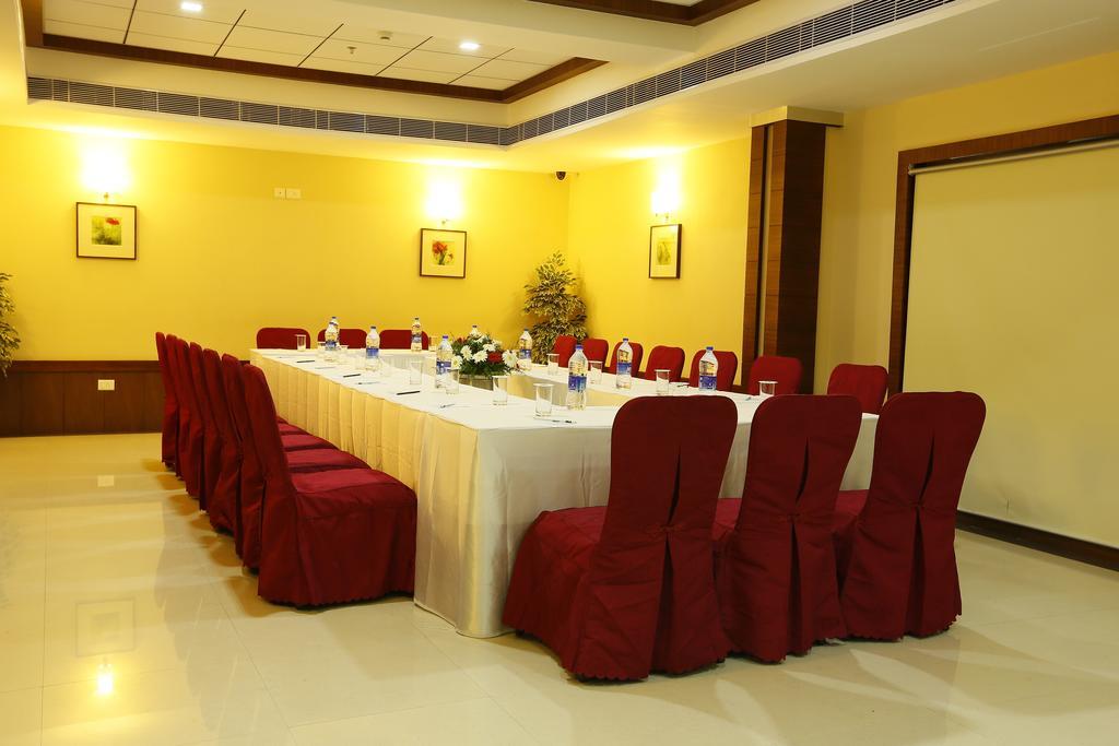 月光摄政酒店 Thodupuzha 外观 照片