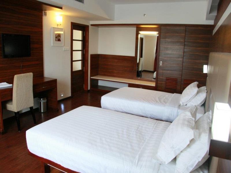 月光摄政酒店 Thodupuzha 外观 照片